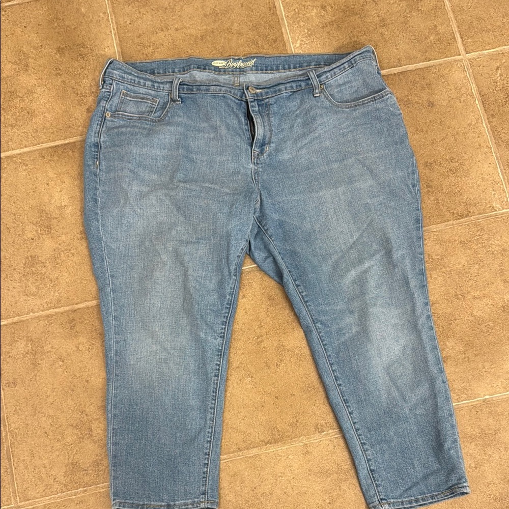 Old Navy Blue Ankle Cropped Jeans with Classic Style
